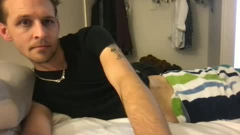 0000hi0000 online show from May 15, 4:42 am