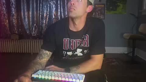 EvelDicknievel1 online show from May 25, 5:02 am