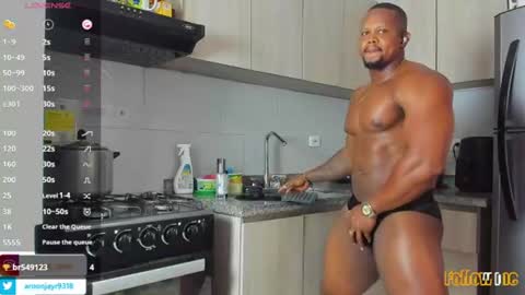 Aaron online show from June 12, 3:32 pm