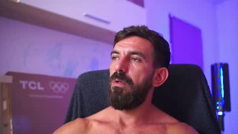 adam_fucks online show from July 2, 10:43 am