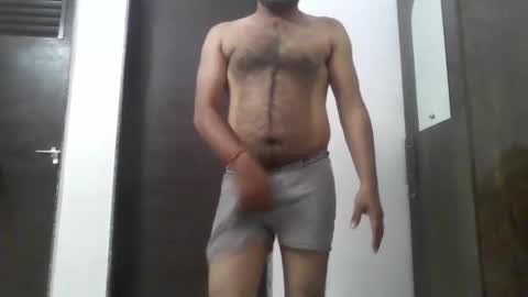 adudeandsexy online show from April 17, 2:53 pm