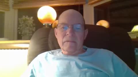 aguynrkfrd online show from April 6, 9:21 am