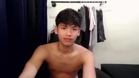 aj_daksxx online show from April 7, 5:35 pm