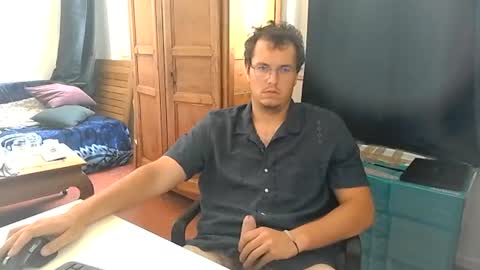 alex90080 online show from June 16, 2:52 pm