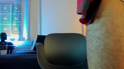 alex_wolf05 online show from May 21, 6:56 pm