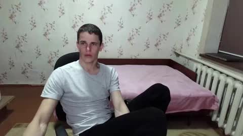 alexanderstrongs online show from March 28, 7:47 pm