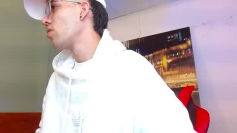 alexgiraldo__ online show from July 11, 12:18 pm