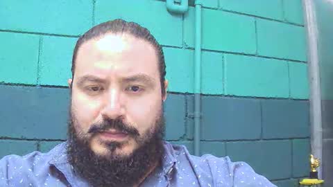 alextambet online show from May 18, 6:56 pm