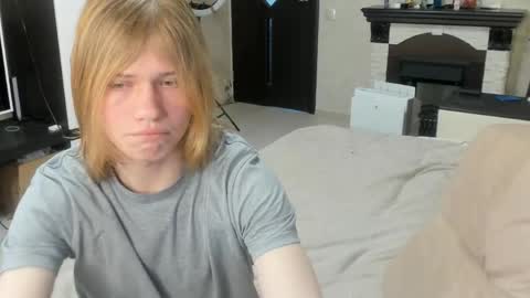 Andrew online show from April 24, 4:20 pm