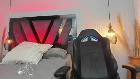 ANDY online show from May 31, 10:22 pm