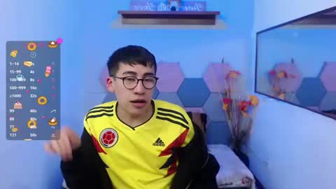 Andy online show from June 17, 9:05 pm