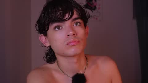 Angelo I work from home this is my room  online show from June 25, 2:14 am