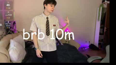 Anthony online show from April 18, 7:58 pm