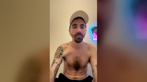 argboy99 online show from June 1, 11:54 am