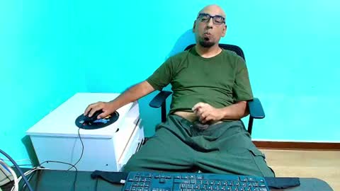 arnelux72 online show from June 23, 5:45 am