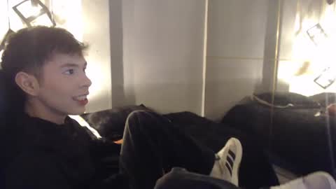 ash_kai online show from June 25, 7:51 pm