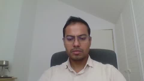 asharma1984xyz online show from June 12, 11:08 am