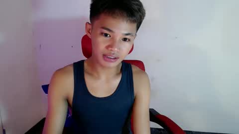 asian_lover05 online show from June 5, 4:35 pm