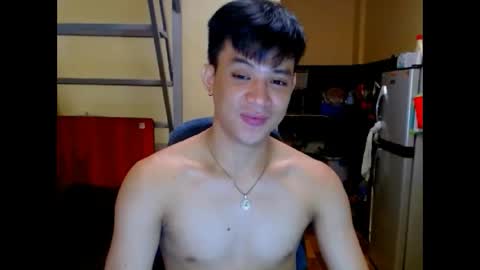 asiandreamboyx online show from May 20, 4:19 am