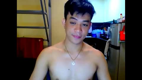 asiandreamboyx online show from May 8, 2:12 am