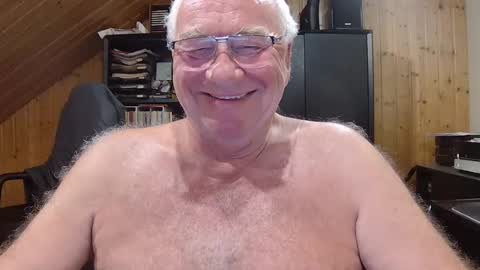 asusandy online show from July 1, 12:55 am
