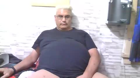 A online show from May 24, 9:48 am