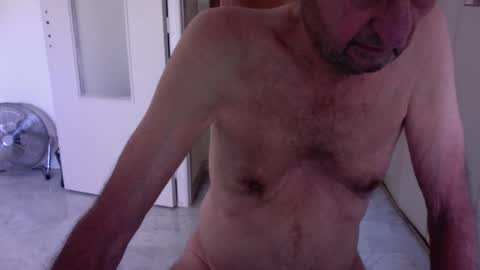 auguste688483 online show from May 29, 8:46 am