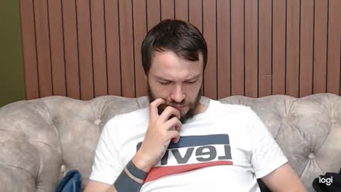 bagzos online show from May 22, 10:42 am