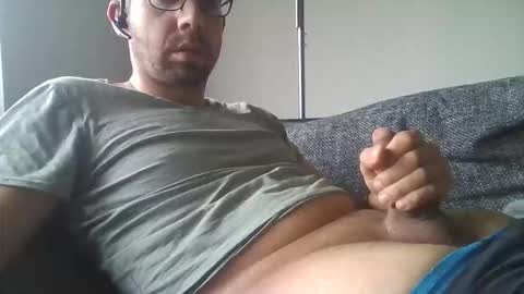 Mark online show from April 13, 3:34 pm