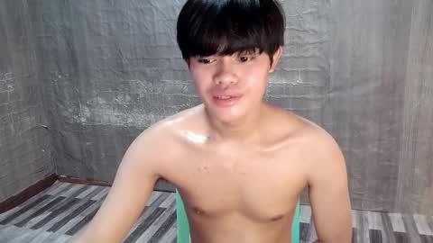 bellahard online show from March 31, 7:32 am