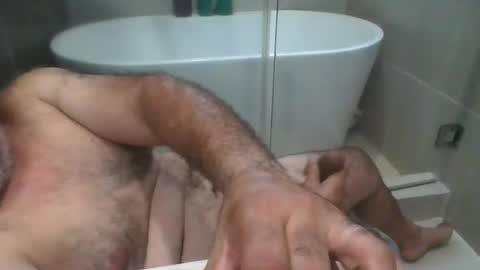 Virtual Gentleman online show from August 4, 9:41 pm