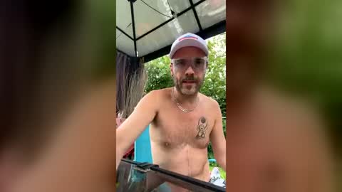bidaddy83 online show from July 4, 6:22 pm