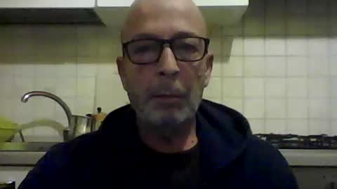 big23italy online show from March 13, 7:05 am