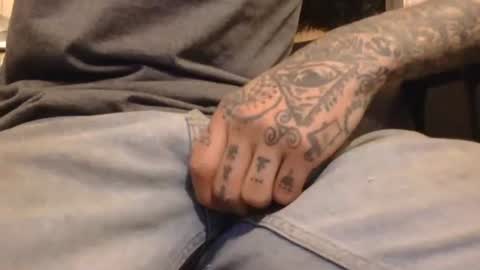 bigasdickis online show from May 11, 9:22 am