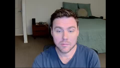 bigblueeyes9876 online show from June 7, 1:12 am