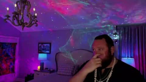 Bigboi1o11 online show from July 4, 5:32 am