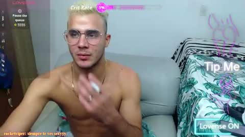 Isaac online show from June 24, 12:24 am