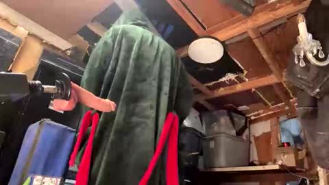 bigmanaround9 online show from April 7, 3:23 pm