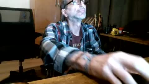 billy online show from June 18, 8:27 am