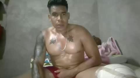 black_muscle6 online show from April 21, 2:26 am