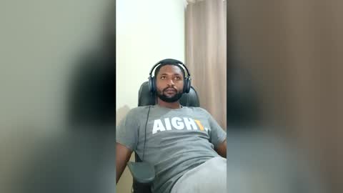 blakchiise online show from June 3, 2:44 pm