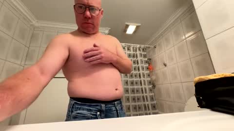 Brandx420 online show from April 19, 9:06 pm