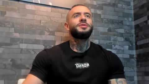 brucedallas online show from July 5, 4:19 am