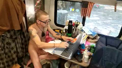 Steve... aka SkinnieDippin aka TimberTramp online show from May 20, 4:13 pm