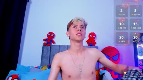 callum online show from March 21, 6:39 am