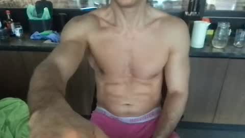 Agus online show from August 9, 8:47 pm