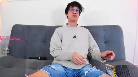 Camilo online show from May 27, 3:03 am