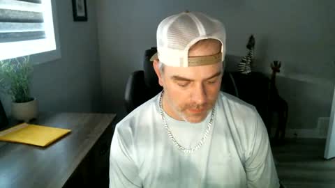 CanadianBacon6969 online show from July 10, 7:26 pm