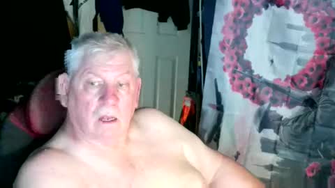 canoelicker69 online show from June 1, 7:14 pm