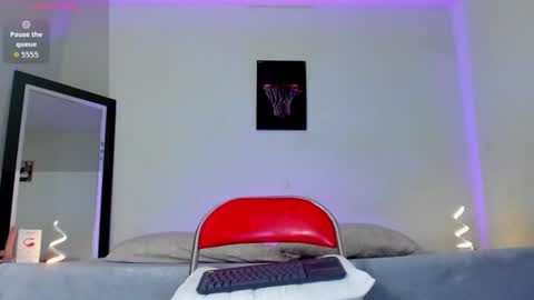carloshero69 online show from June 27, 6:46 pm